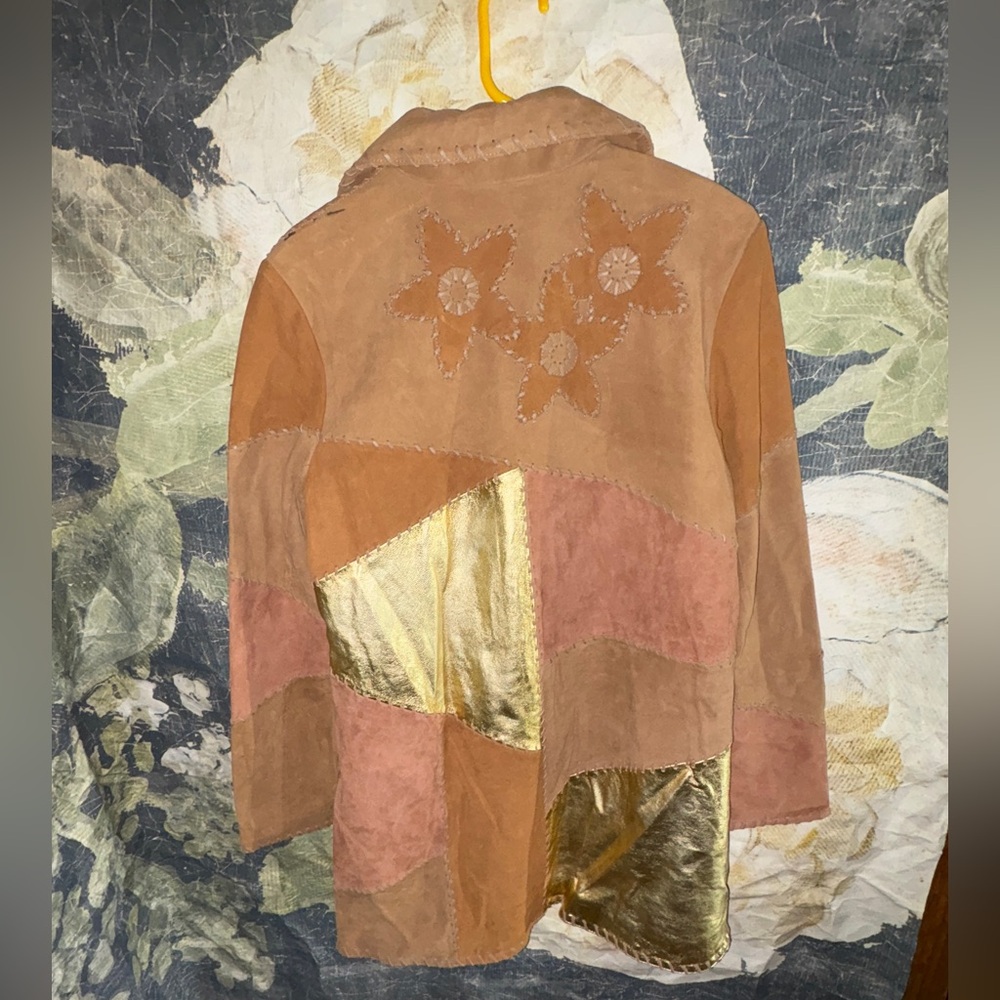 We the Free Flowers on the Wall Jacket - Picture 4 of 4